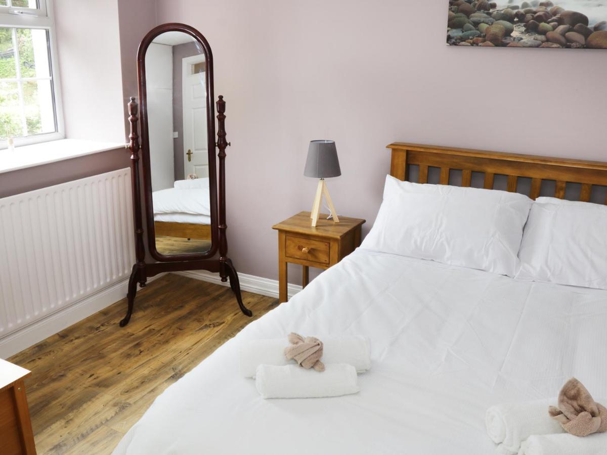 Hawthorn Hideaway Villa Manorhamilton Екстериор снимка