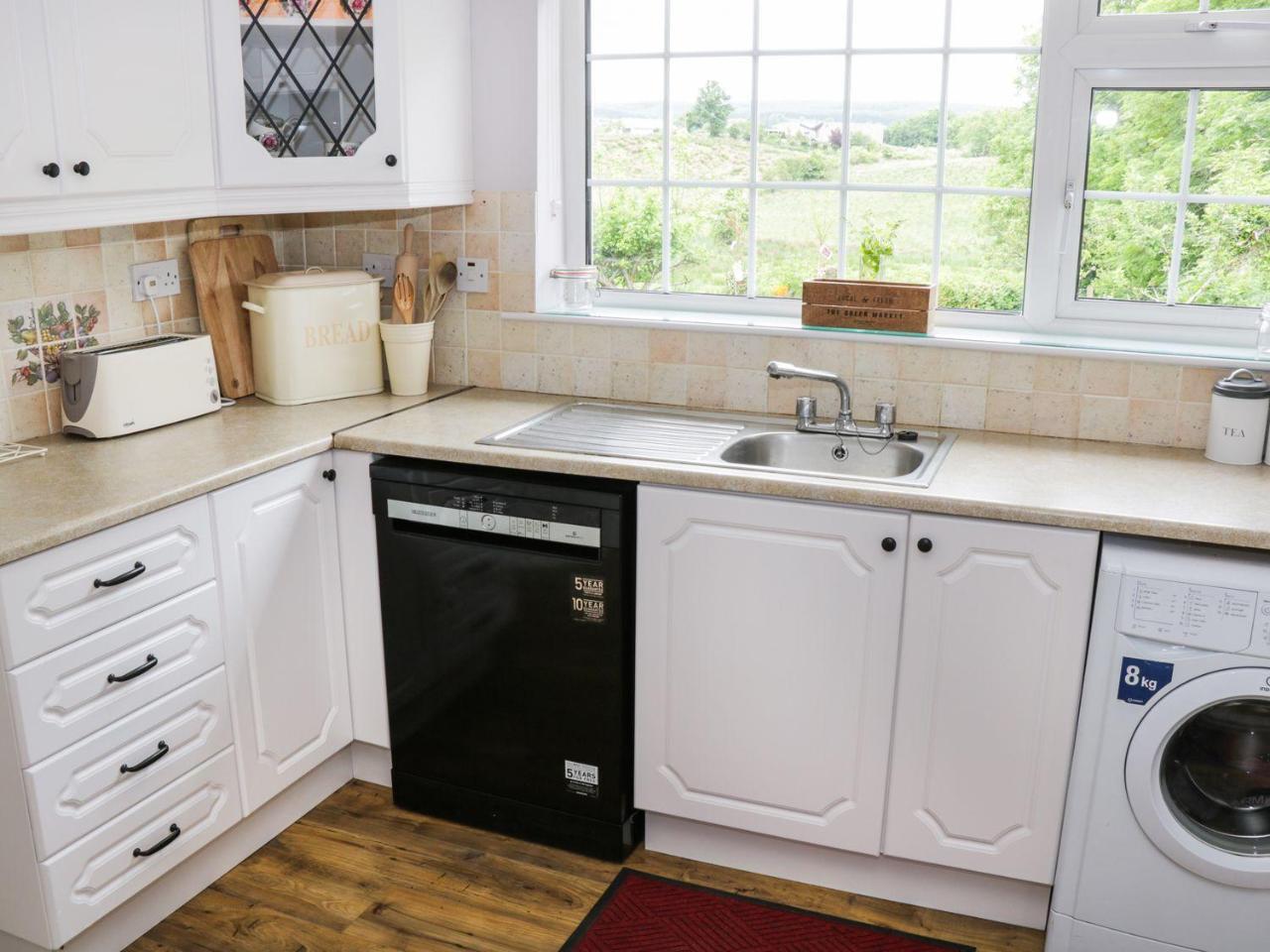 Hawthorn Hideaway Villa Manorhamilton Екстериор снимка