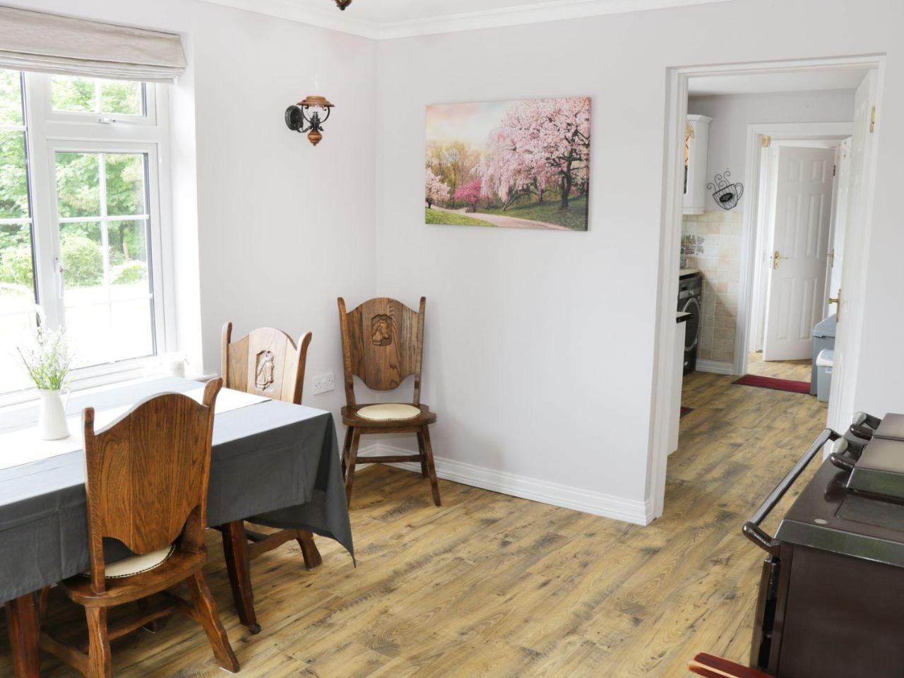 Hawthorn Hideaway Villa Manorhamilton Екстериор снимка